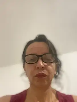 Soy Camila8 online show from 05-20-26, 12:28