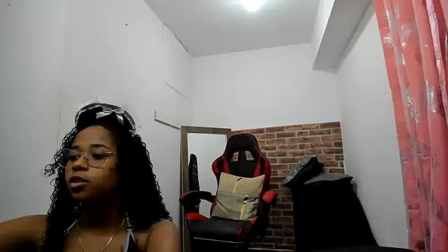 wizarpamela online show from 05-26-26, 08:05
