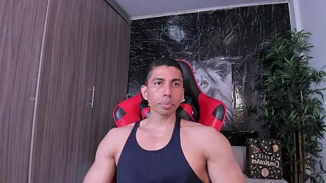 Erik castle online show from 07-08-26, 04:22