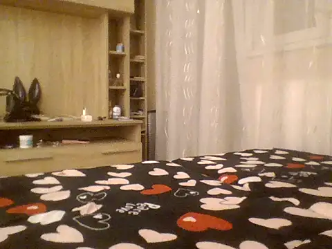 LunaMoonlira online show from 06-02-26, 08:00