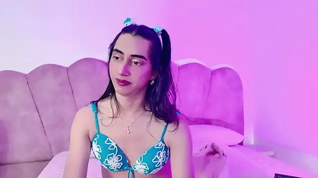 Alexadomina22 online show from 07-21-26, 07:49