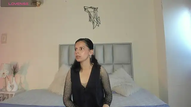Shanttal queen online show from 05-07-26, 02:22