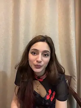 Lilywant online show from 05-18-26, 03:51