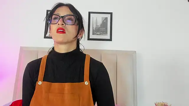 ZarayFeet online show from 05-24-26, 04:01