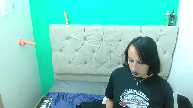 amoremerchmar online show from 07-29-26, 06:00
