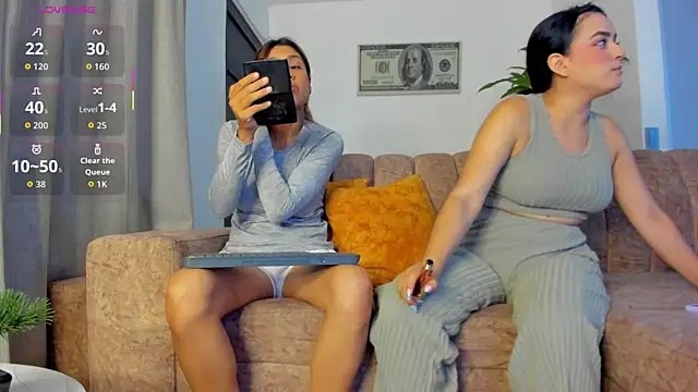 ElizabethAndEliana online show from 05-21-26, 01:29