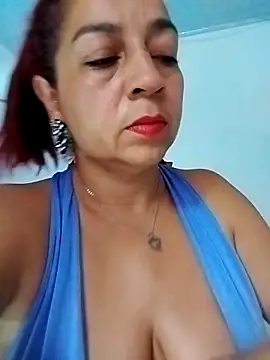 Snapshot of Tumilf chatting on 05-21-26, 08:05 Tumilf online show from 05-21-26, 08:05