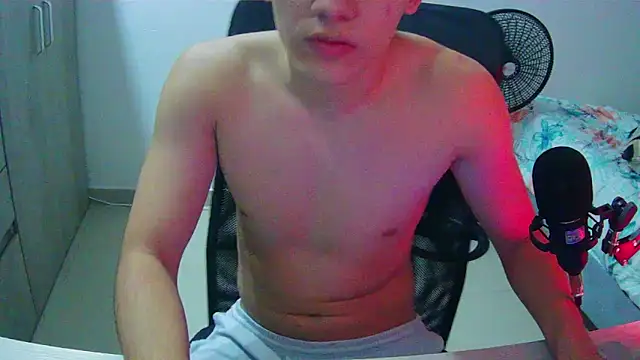 adlovin online show from 05-13-26, 03:04