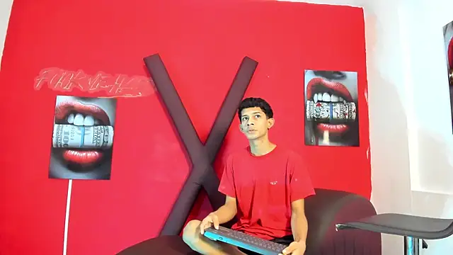 TWINKS BOYSX online show from 05-19-26, 01:28