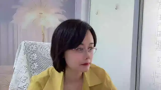 Naomi Z online show from 05-21-26, 12:06
