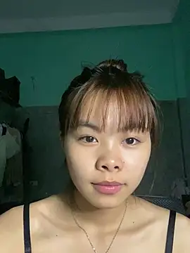 Snapshot of Cry_sexy chatting on 05-16-26, 07:45 Cry sexy online show from 05-16-26, 07:45