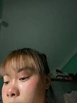 Snapshot of Cry_sexy chatting on 05-18-26, 03:18 Cry sexy online show from 05-18-26, 03:18