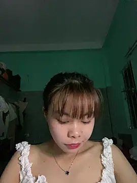 Snapshot of Cry_sexy chatting on 05-19-26, 06:58 Cry sexy online show from 05-19-26, 06:58