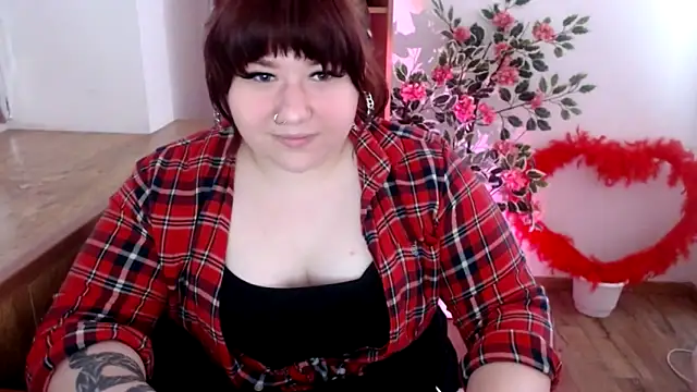 Snapshot of KarolinasHot chatting on 05-29-26, 06:50 KarolinasHot online show from 05-29-26, 06:50