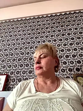 AnastasiaGrey777 online show from 05-20-26, 09:15