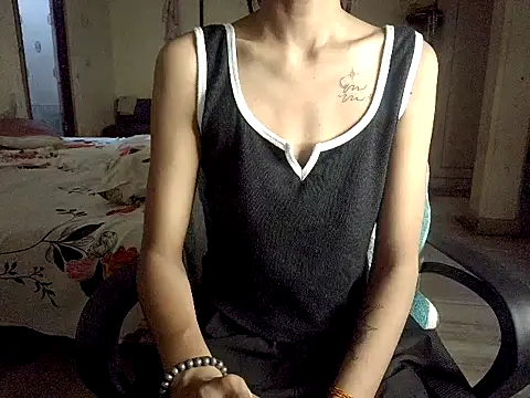 Sexyrossy7 online show from 05-29-26, 06:44