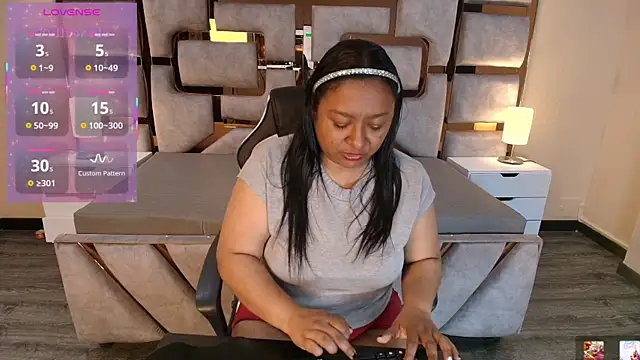 Rachell Carter online show from 05-14-26, 03:46