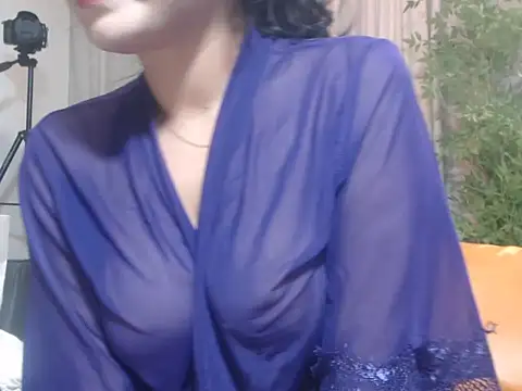 Snapshot of tutu13145 chatting on 05-24-26, 01:16 tutu13145 online show from 05-24-26, 01:16