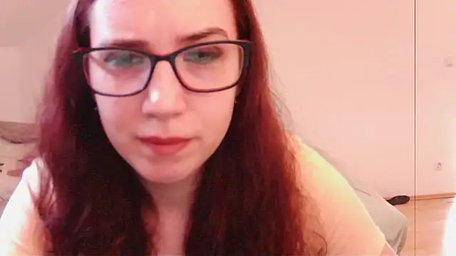 Snapshot of EmilyHotAngel chatting on 07-07-26, 12:53 EmilyHotAngel online show from 07-07-26, 12:53