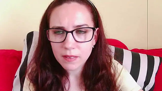 Snapshot of EmilyHotAngel chatting on 07-14-26, 01:17 EmilyHotAngel online show from 07-14-26, 01:17