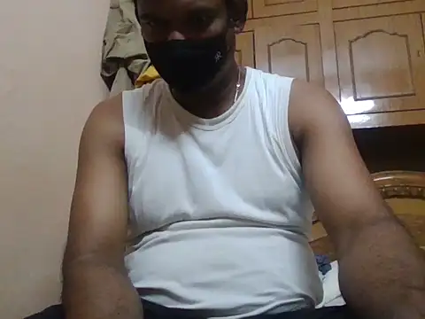 Snapshot of sathyadaddy chatting on 05-19-26, 02:18 sathyadaddy online show from 05-19-26, 02:18