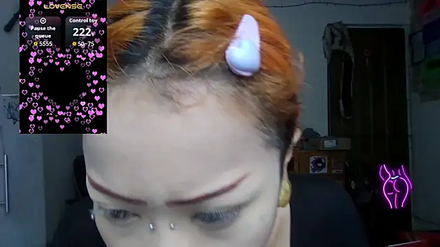 suky fox online show from 05-18-26, 04:13
