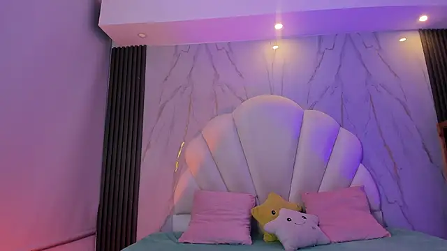 SoftPrincess online show from 05-28-26, 04:21