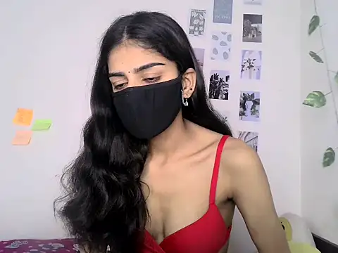 Snapshot of SASSY__BABY_ chatting on 05-08-26, 05:57 SASSY BABY online show from 05-08-26, 05:57