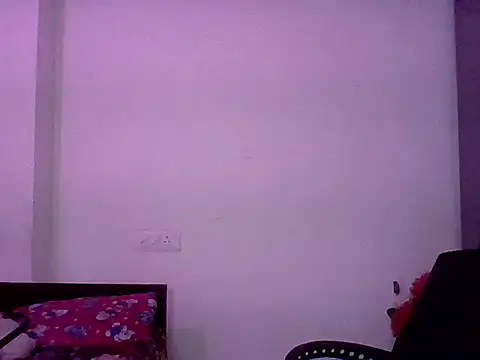 Snapshot of SASSY__BABY_ chatting on 05-28-26, 06:10 SASSY BABY online show from 05-28-26, 06:10