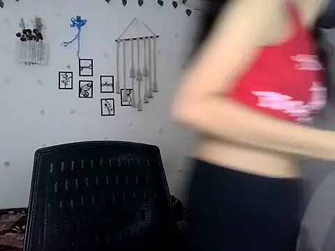Snapshot of SASSY__BABY_ chatting on 05-28-26, 06:16 SASSY BABY online show from 05-28-26, 06:16