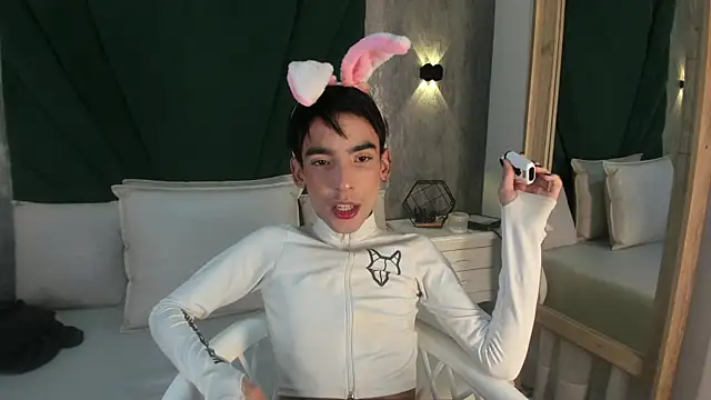 Andy vergara1 online show from 05-19-26, 12:00