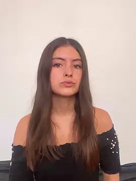 serenaa velvett online show from 05-23-26, 07:18