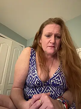 Kellilyn10 online show from 05-28-26, 02:20