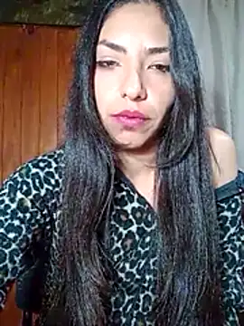 Snapshot of CasiTuya chatting on 05-27-26, 02:41 CasiTuya online show from 05-27-26, 02:41