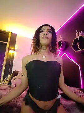 Isis sexy   online show from 05-26-26, 10:33