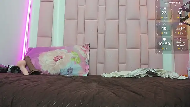 Princess Xoxo online show from 05-19-26, 05:03