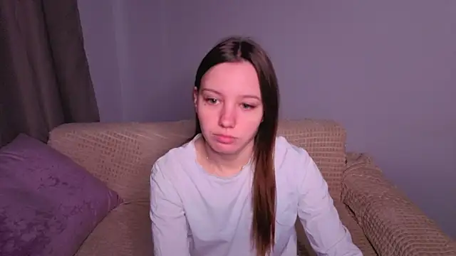 Snapshot of lolytaberry chatting on 05-23-26, 01:33 lolytaberry online show from 05-23-26, 01:33
