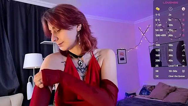 Snapshot of Cruela_Bena chatting on 05-31-26, 06:21 Cruela Bena online show from 05-31-26, 06:21