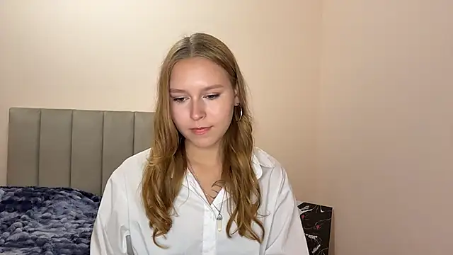 AlisaDreamy online show from 05-11-26, 02:45