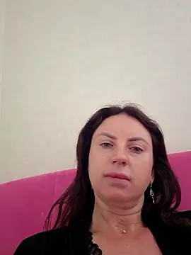 EvaMaffin online show from 05-30-26, 05:48