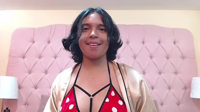 Snapshot of Emmaa_Lexx chatting on 05-18-26, 06:03 Emmaa Lexx online show from 05-18-26, 06:03