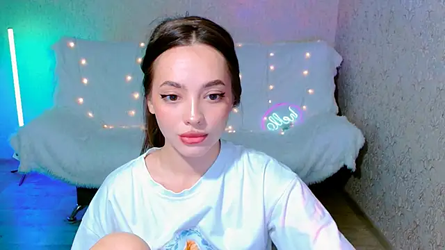 SiennaMia online show from 05-30-26, 04:15