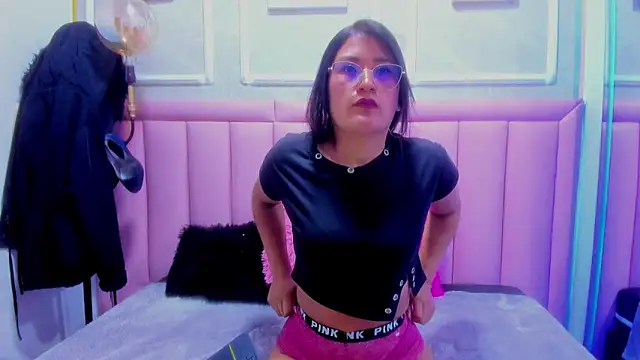 Sophie pink78 online show from 05-13-26, 01:08