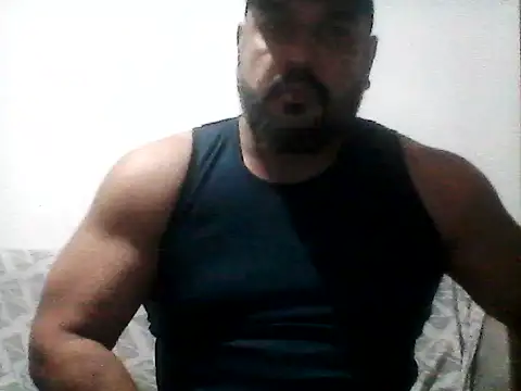 Snapshot of stallony chatting on 05-15-26, 04:52 stallony online show from 05-15-26, 04:52