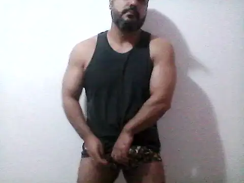 Snapshot of stallony chatting on 05-19-26, 02:01 stallony online show from 05-19-26, 02:01