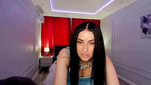HoneyBlossome online show from 05-26-26, 05:36