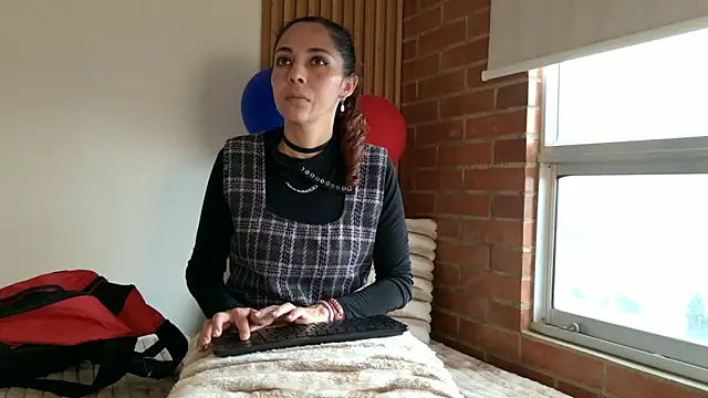 alissonandree online show from 07-09-26, 04:33