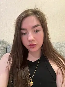 Kira711q online show from 05-26-26, 02:02