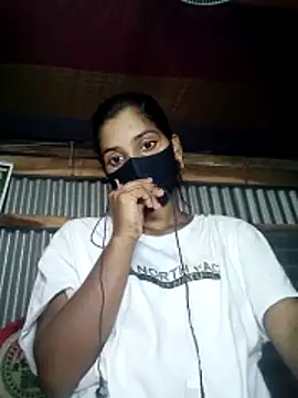 Snapshot of Sexy_vabi-97 chatting on 05-17-26, 06:37 Sexy vabi-97 online show from 05-17-26, 06:37