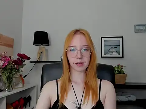 foxSonya online show from 07-13-26, 05:32